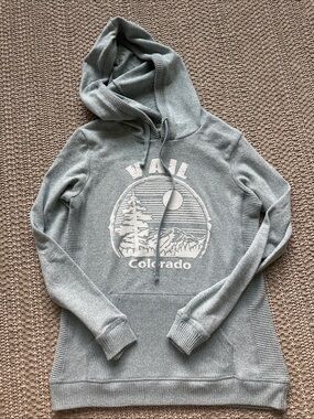 Vail Colorado Women's Hooded Sweatshirt - Light Gray
